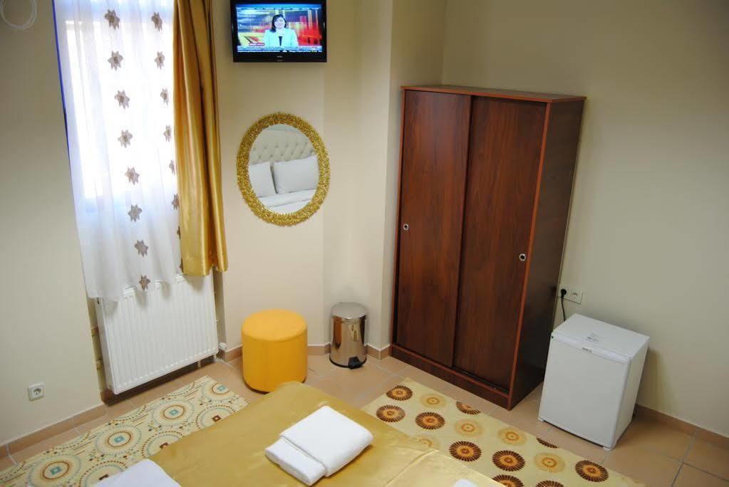 Lotus Hotel Istanbul Exterior foto